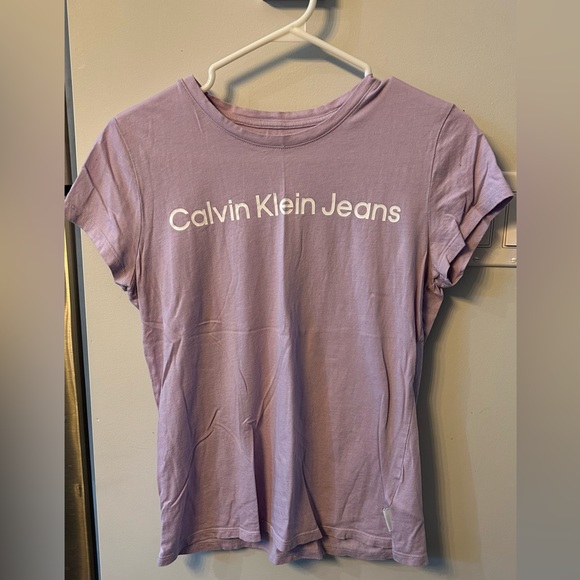 T-Shirts - Picture 1 of 10